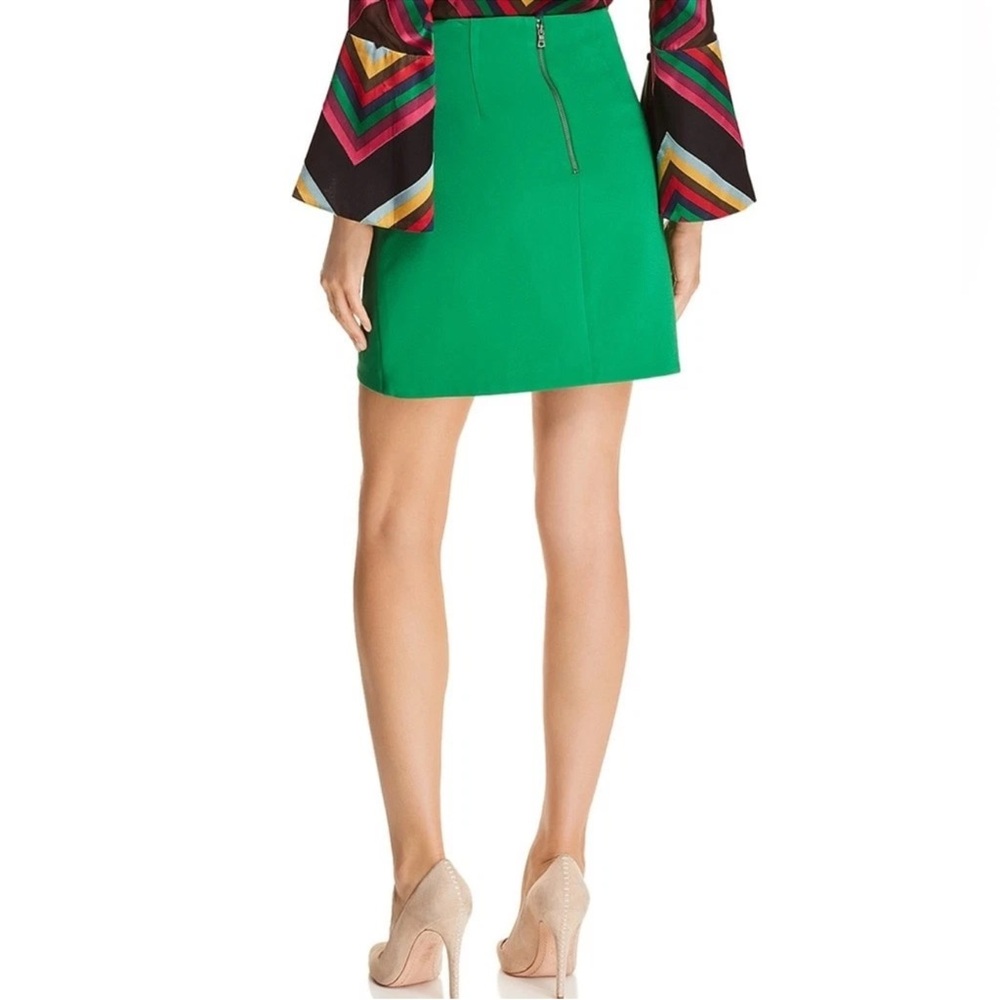 NWOT Alice + Olivia Vibrant Green Mini Skirt - Picture 2 of 4